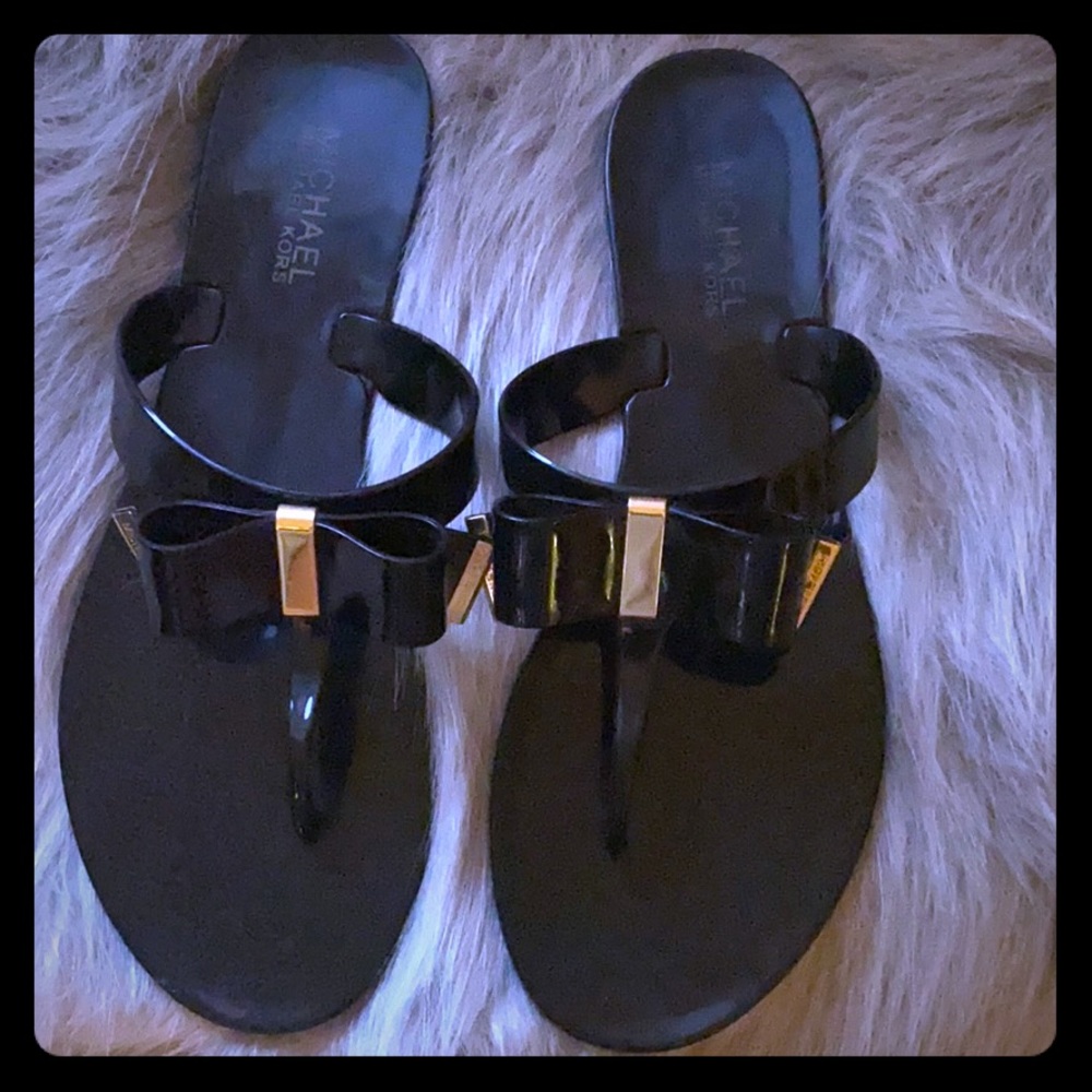 MICHAEL KORS KAYDEN SANDAL